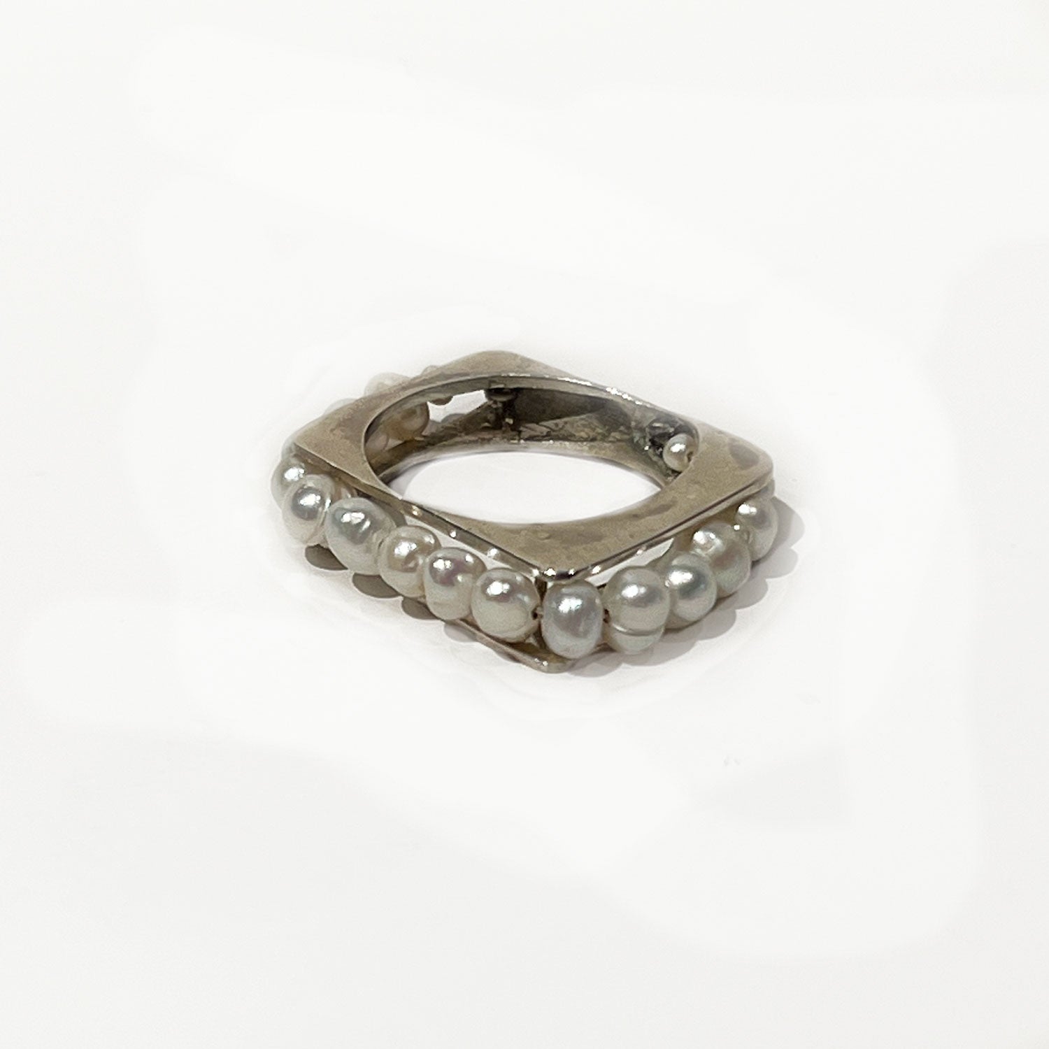 Abstract Pearl Ring - Petroff Gallery - Jewellery