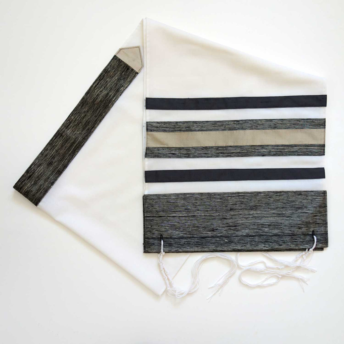 Desiree Farkas Petroff Gallery 