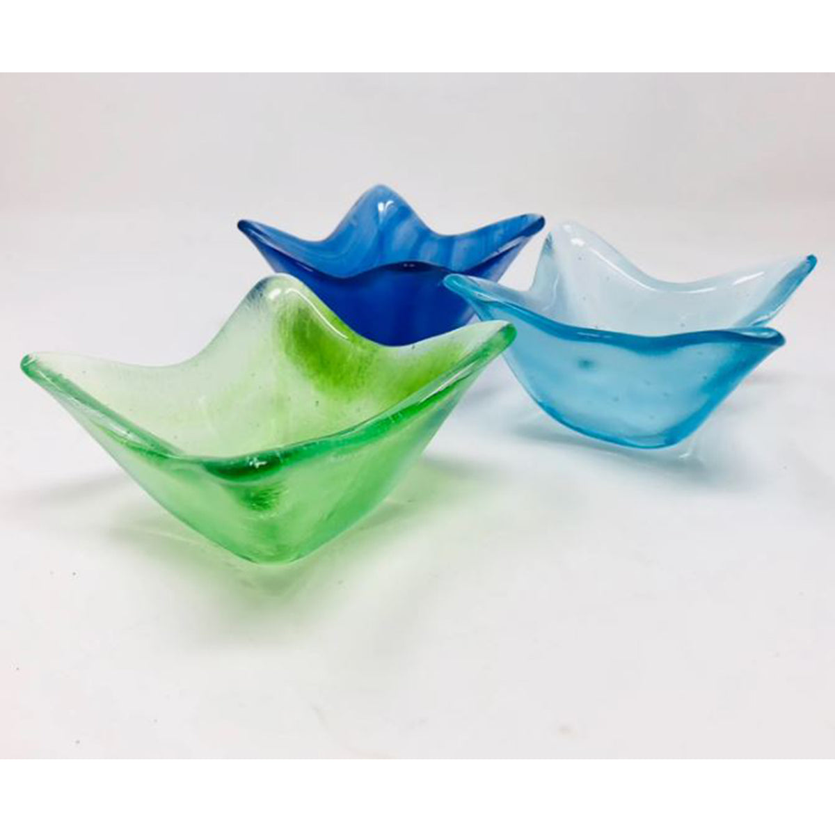 Marcela Rosemberg tulip bowls