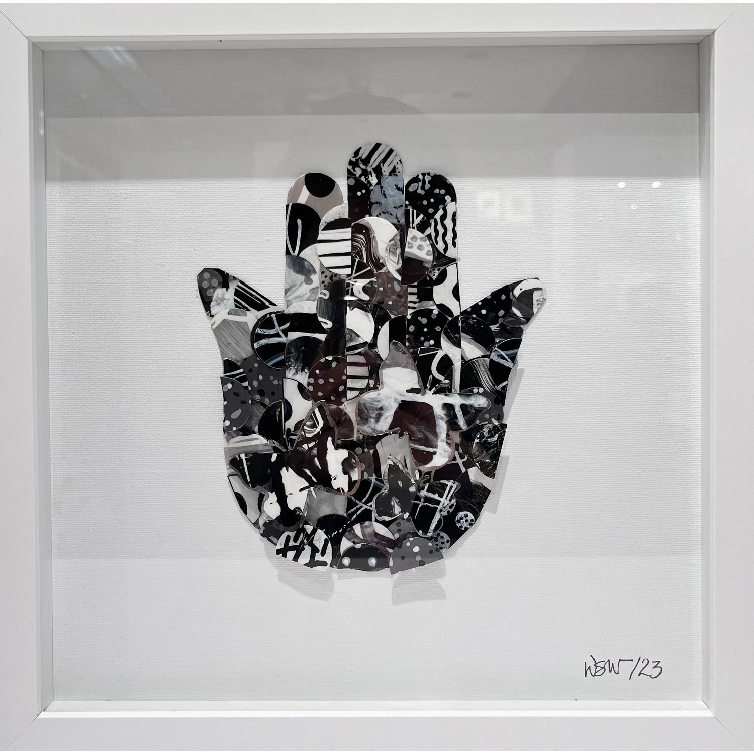 Am Israel Chai I (Black & White Hamsa) 12" x 12" - Petroff Gallery -  - Wendy Solomon-Weizel - Am Israel Chai (Black & White Hamsa), I 12" x 12"