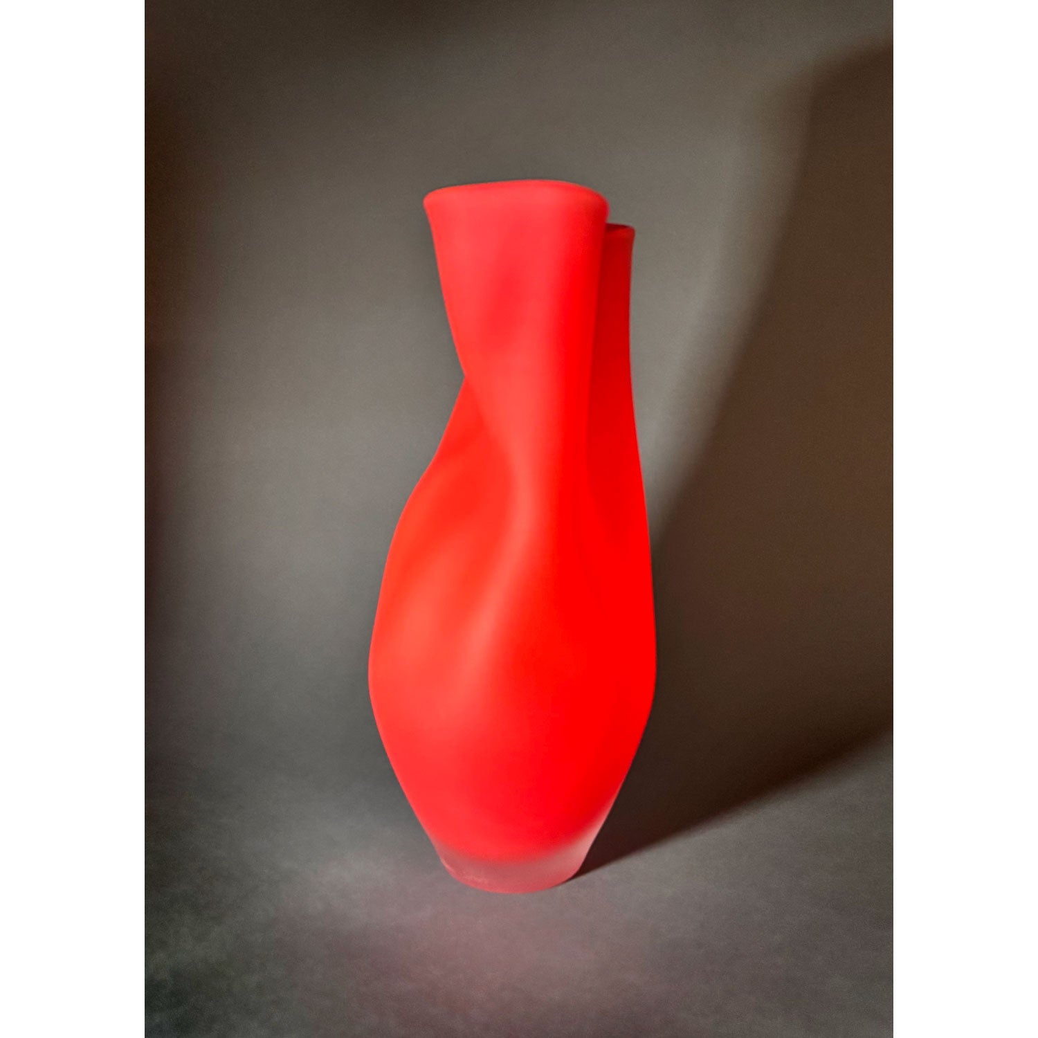 Christmas Red Ovelle - Petroff Gallery - Glass art