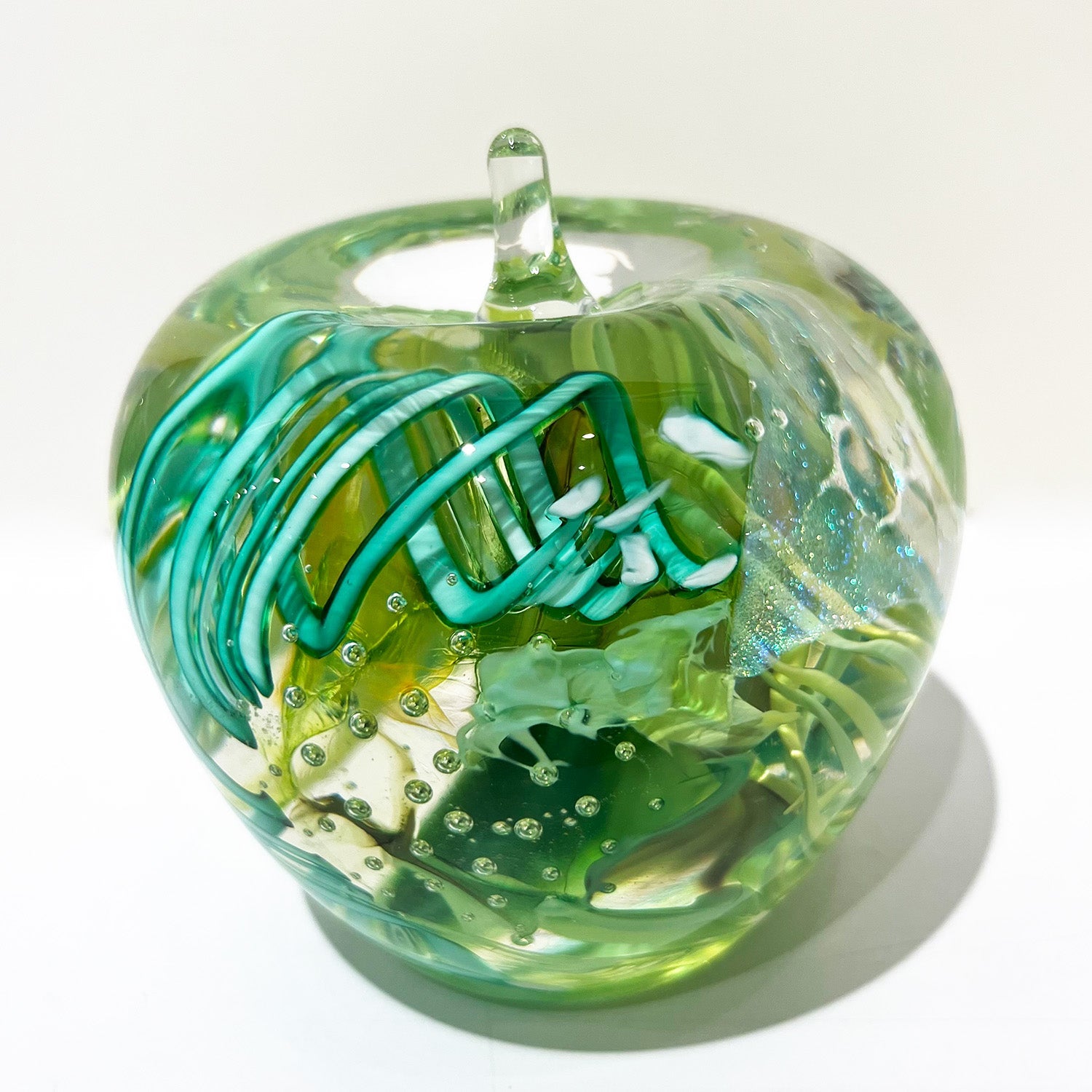 Large Green Apple - Petroff Gallery -  - Alyssa Getz and Tom Cudmore - Large Green Apple
