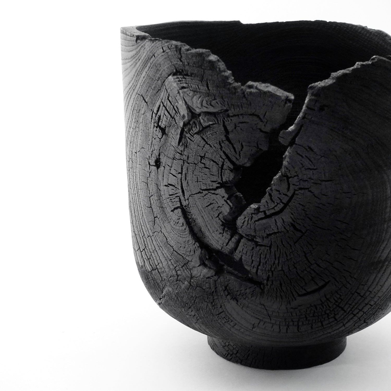 Lava - Petroff Gallery -  - Andreas Kratschmer - Lava, 7.25" x 6.75" x 7.25"