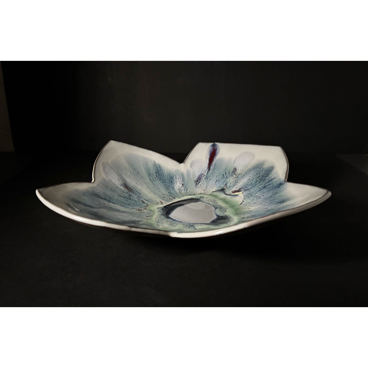 Small Floral Platter 2 - Petroff Gallery - Ceramics