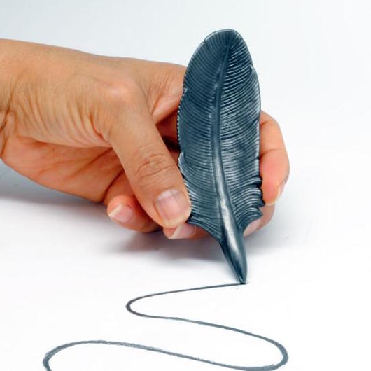 Medium Quill - Petroff Gallery -  - Agelio Batle - Graphite Quill