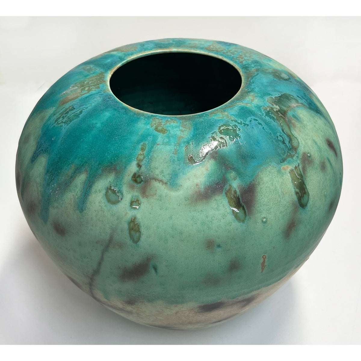 Kayo O'Young - Medium Green Vase, 8.5" x 9" x 9"