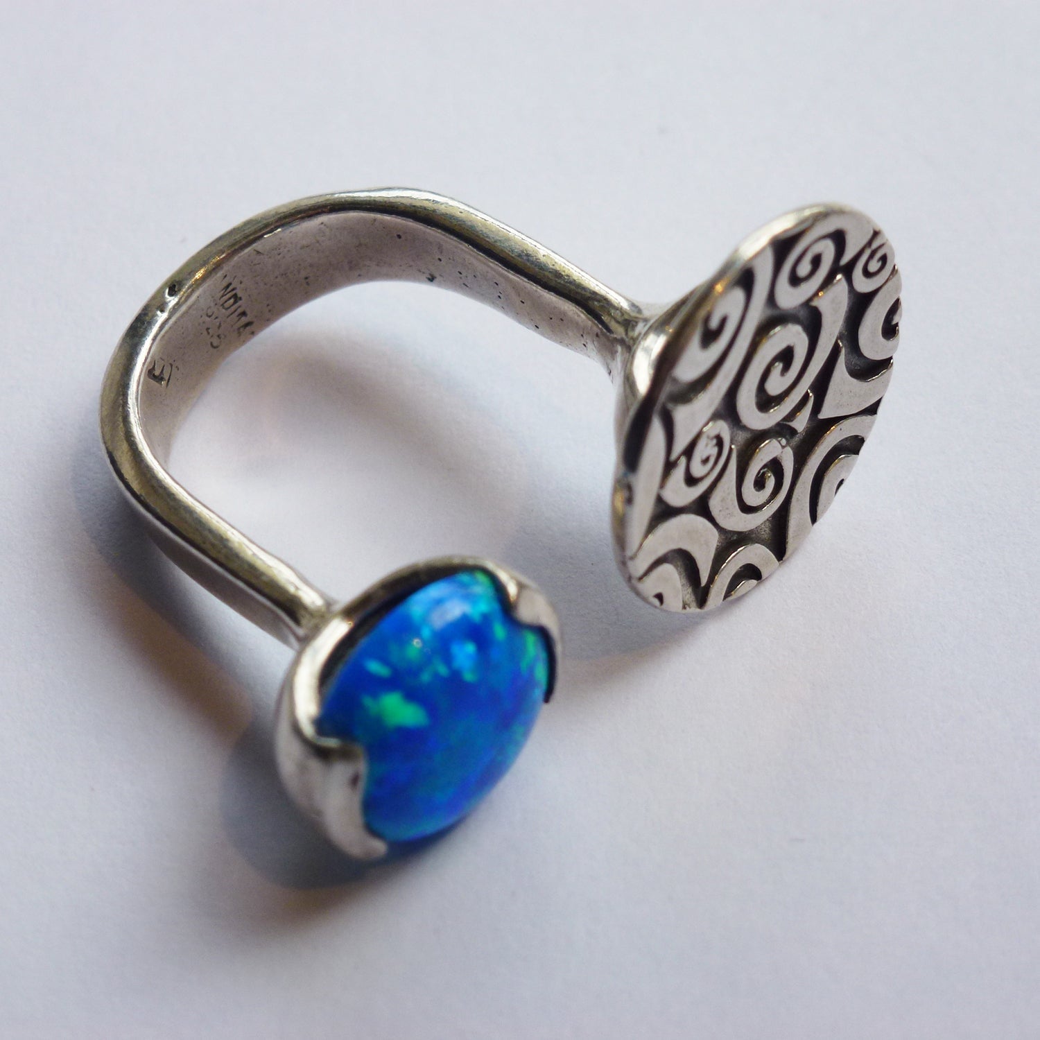 Open Ring with Opal - Petroff Gallery -  - Yair Stern - Open Ring with Opal