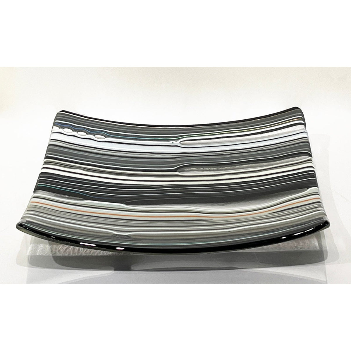 Organic Square Plate Black and White - Petroff Gallery -  - Renato Foti - Organic 10" plate black and white