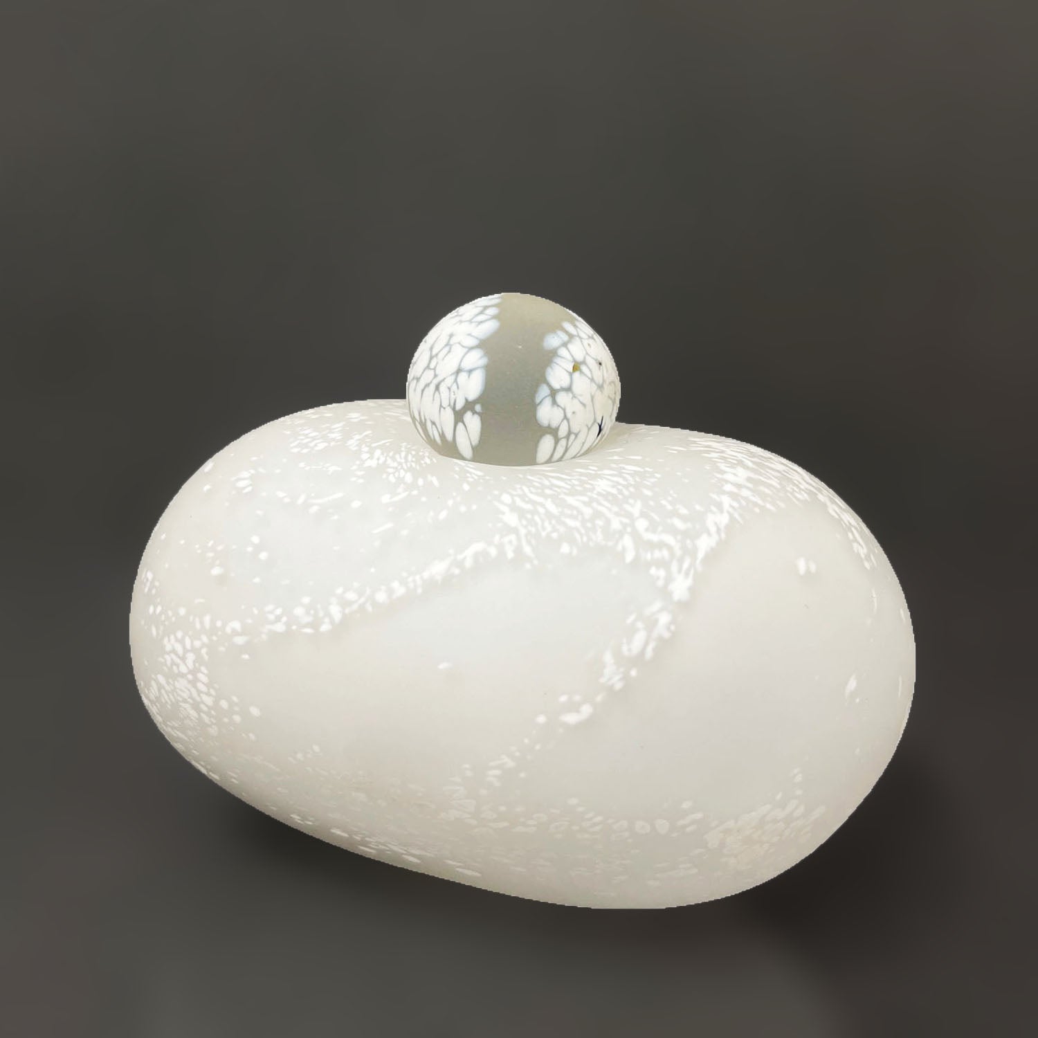 Pebble Vessel White on White - Petroff Gallery -  - Minna Koistinen - Pebble Vessel White on White
