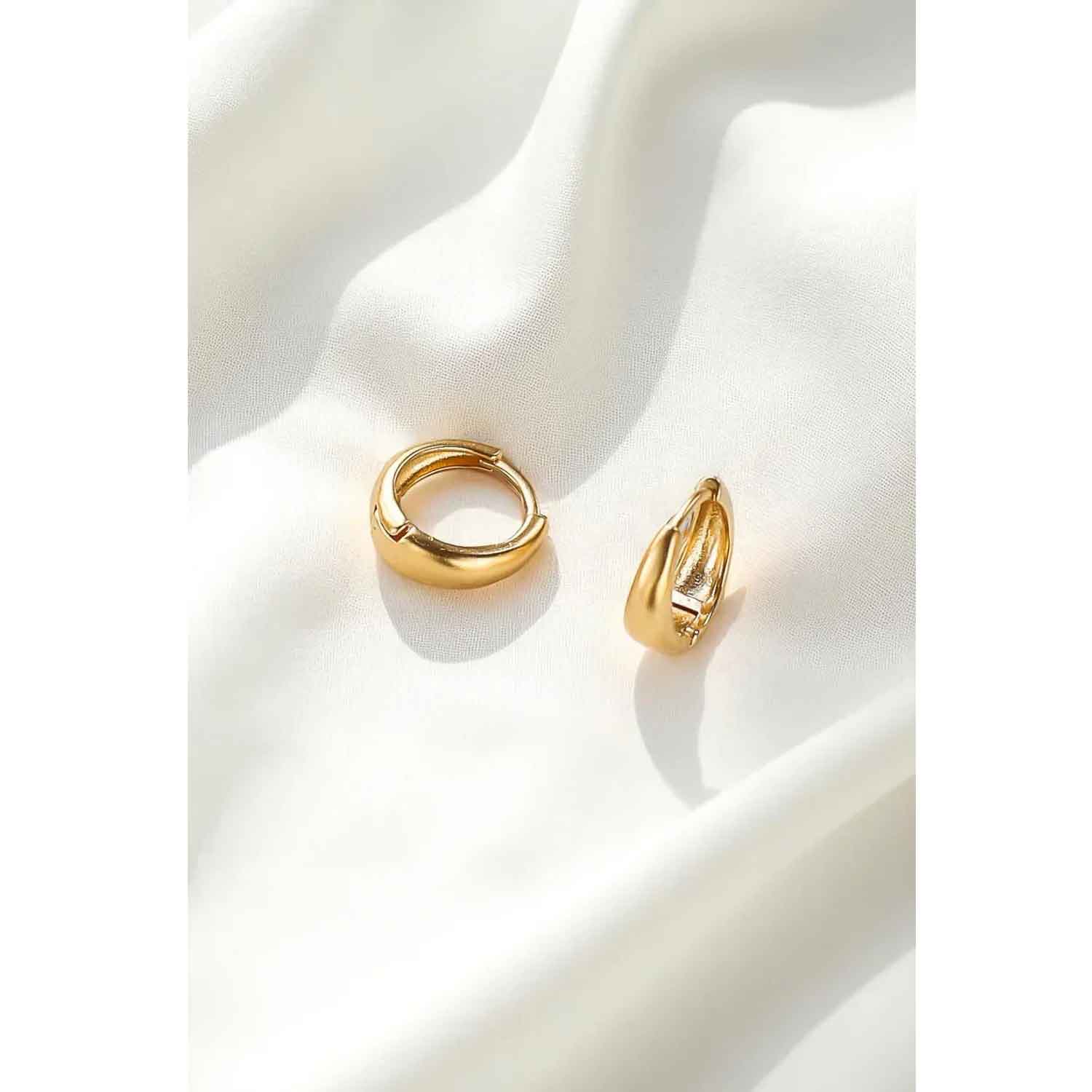 Small Costa Earrings Gold - Petroff Gallery - Jewellery