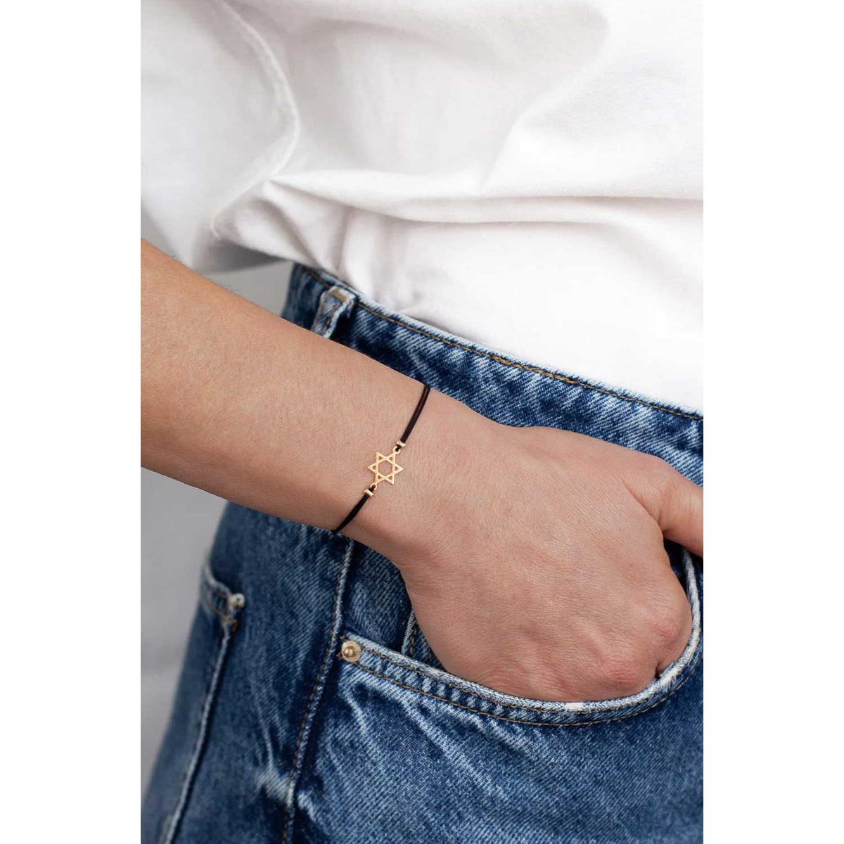 Star of David Red String Bracelet - Petroff Gallery - Jewellery