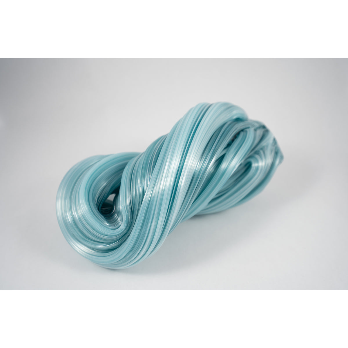 Taygan Appleton - Silk Knot Cool Mint, 4" x 8.5" x 3.5"