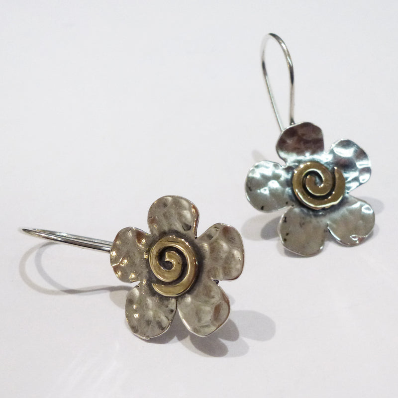 Yair Stern - Hammered Flower Earrings 