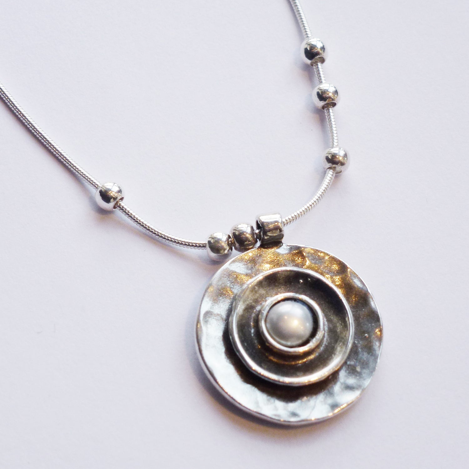 Circle Necklace with Pearl