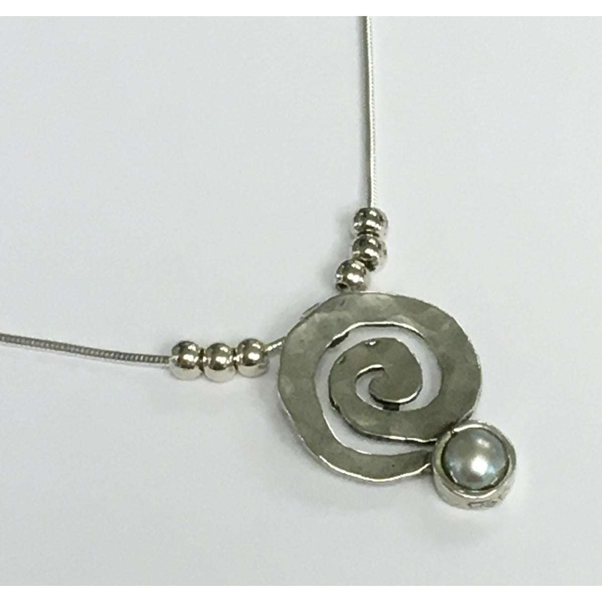 Yair Stern - Swirl Pearl Necklace