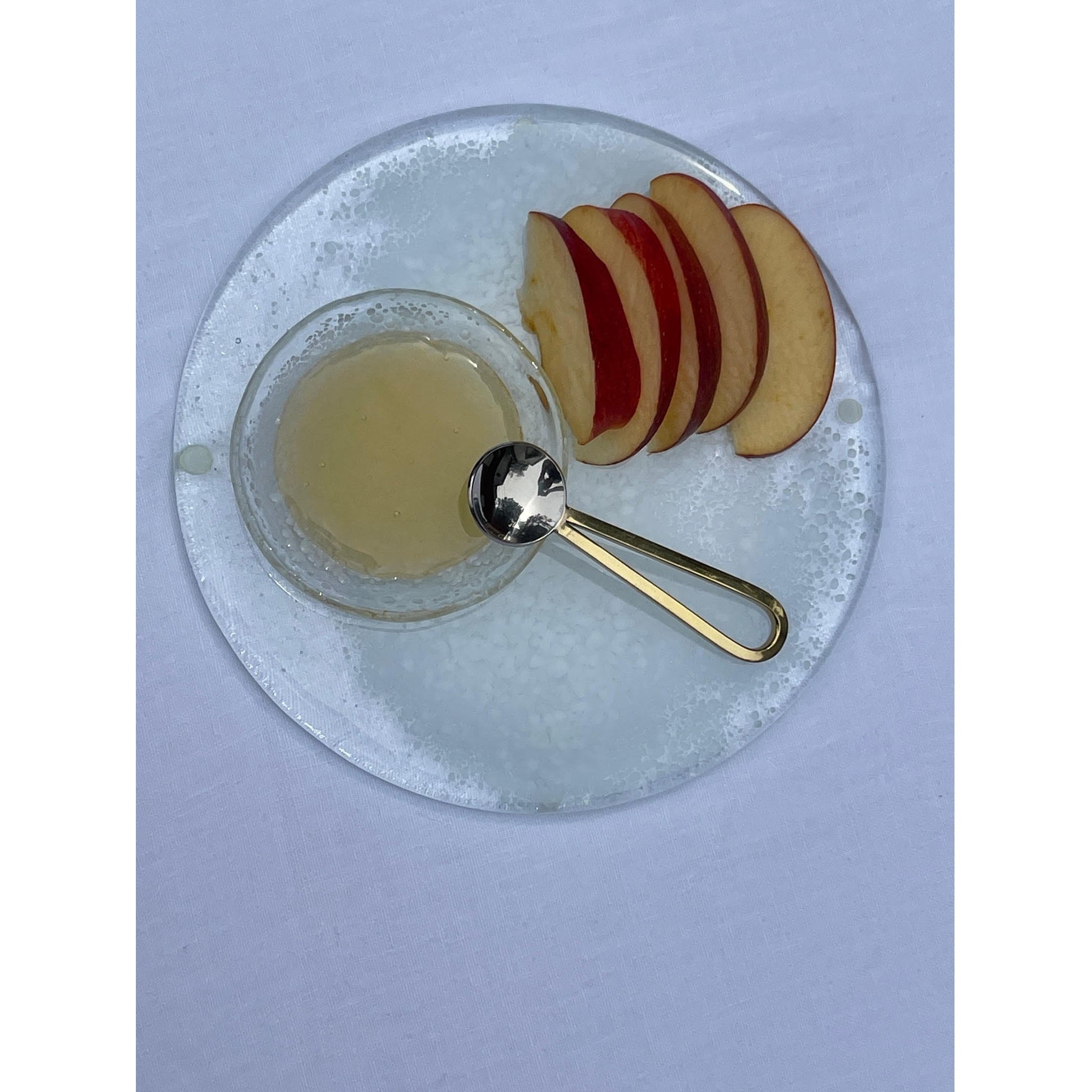 Marcela Rosemberg- apple and honey dish